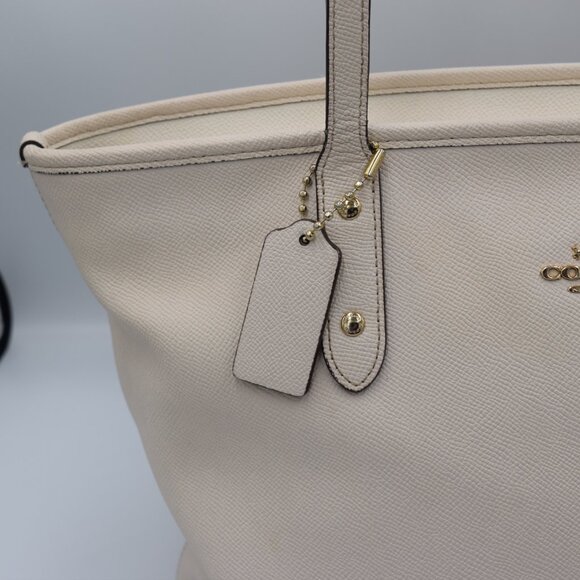 COACH City Tote - Picture 3 of 15